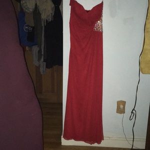 Red prom dress